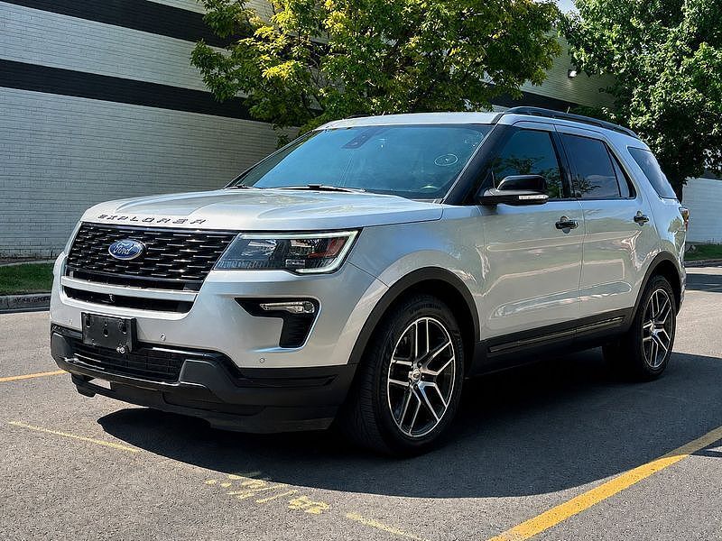 2018 FORD Explorer