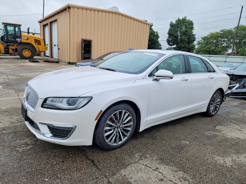 2017 LINCOLN MKZ