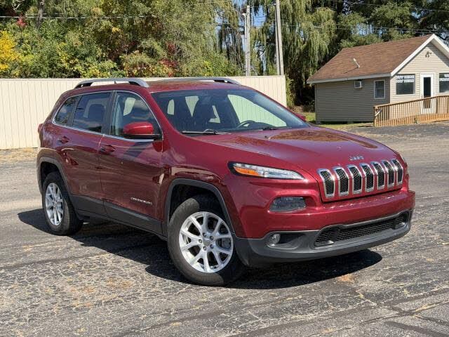 2017 JEEP Cherokee