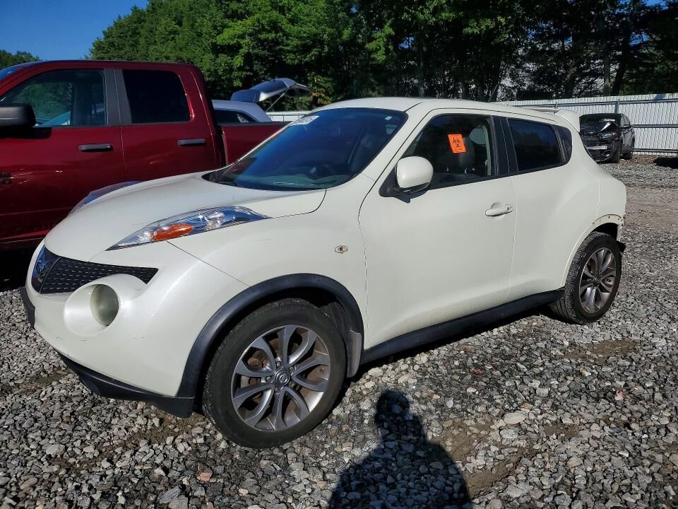 2011 NISSAN Juke