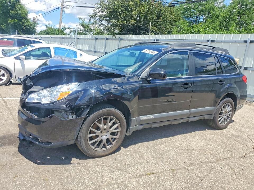 2012 SUBARU Outback