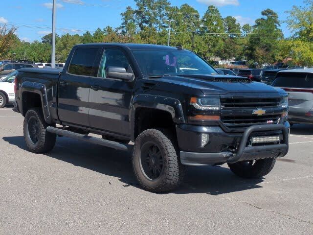 2017 CHEVROLET Silverado