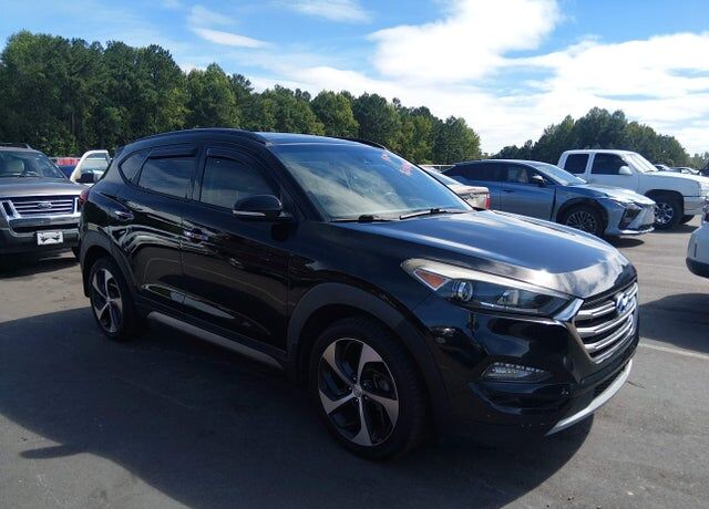 2017 HYUNDAI Tucson