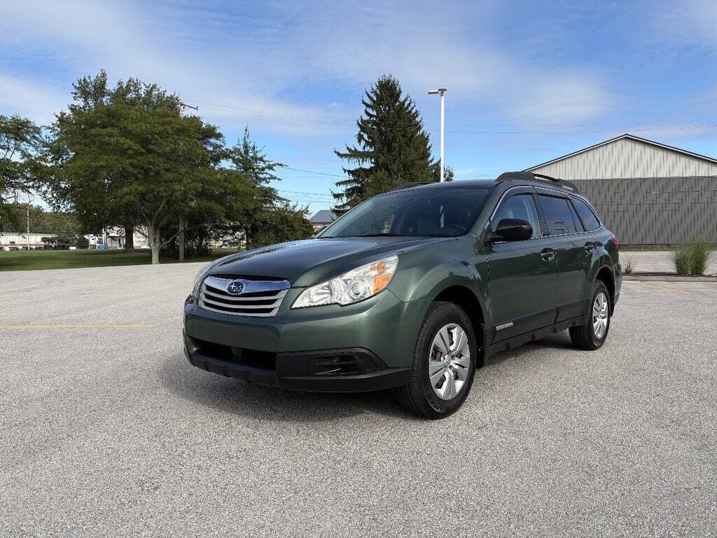 2011 SUBARU Outback