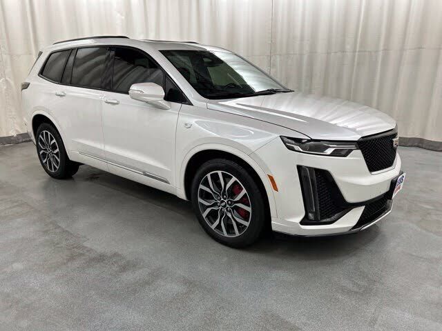 2022 CADILLAC XT6