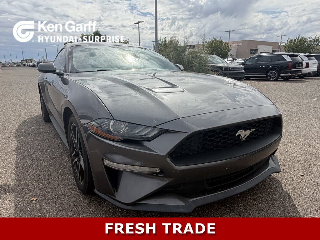 2020 FORD Mustang