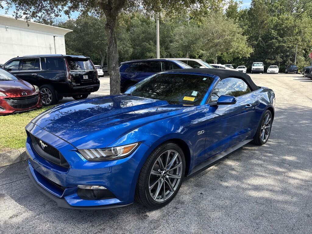 2017 FORD Mustang