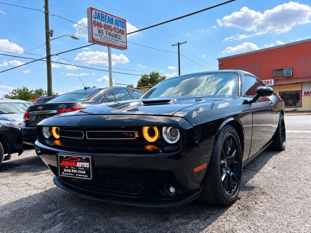 2015 DODGE Challenger