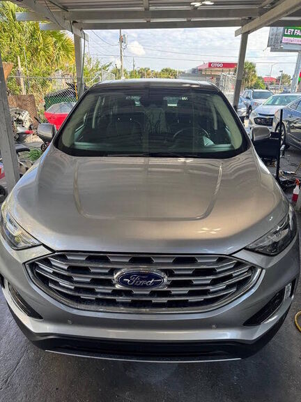 2021 FORD Edge