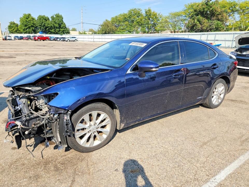 2015 LEXUS ES