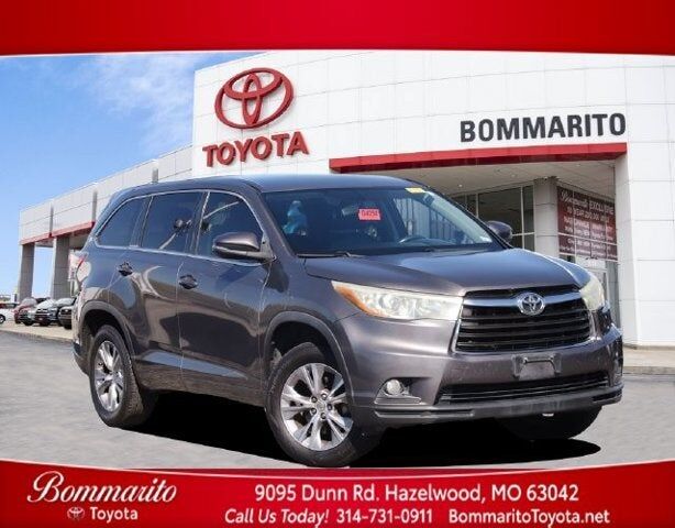 2015 TOYOTA Highlander