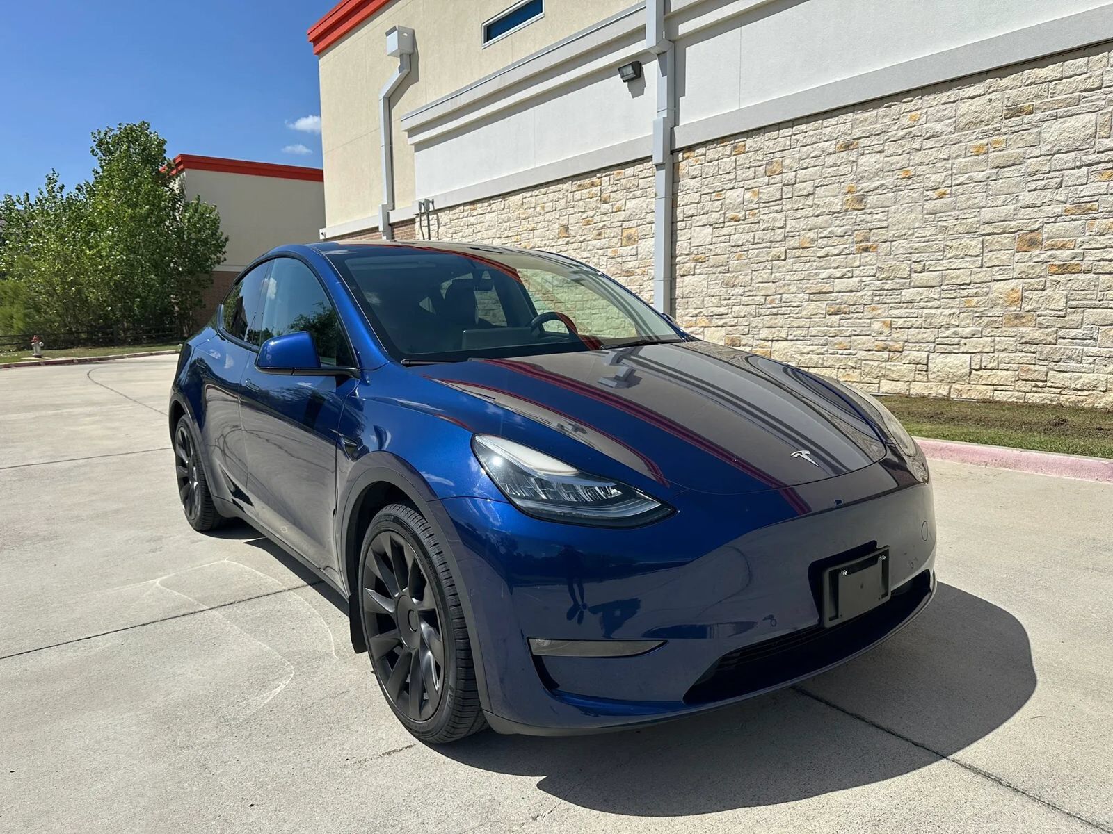 2022 TESLA Model Y