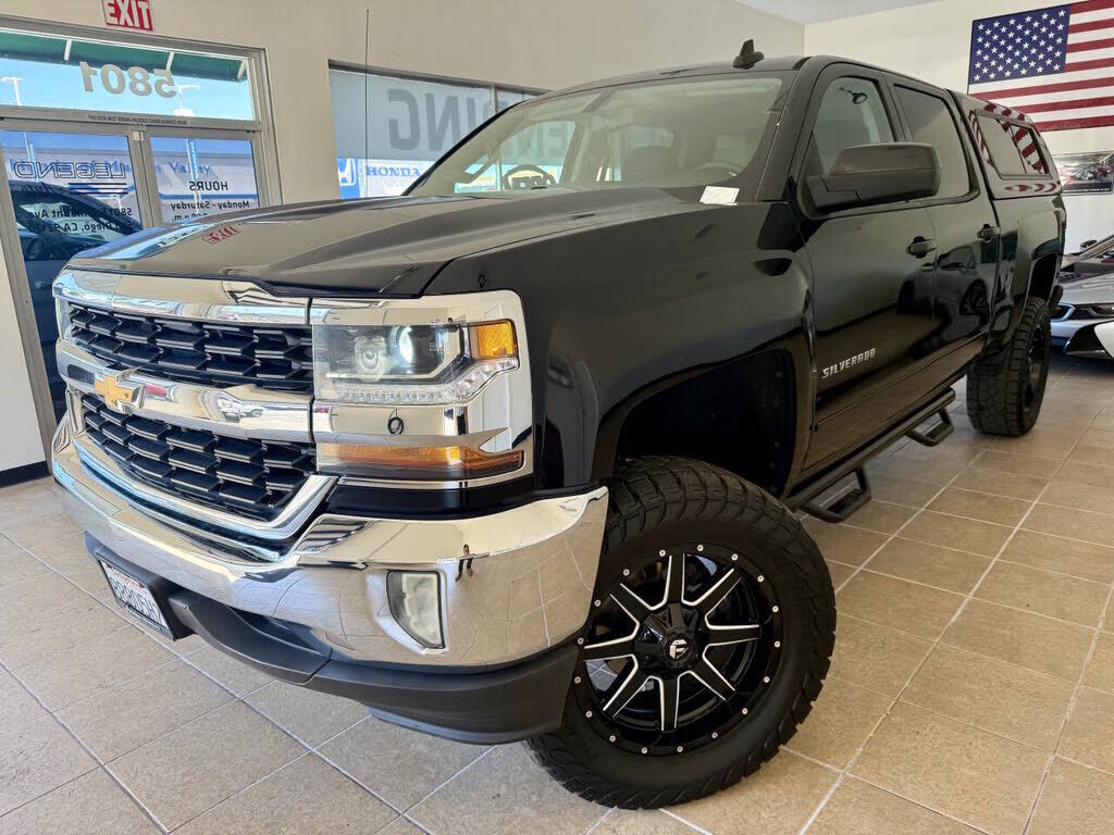 2017 CHEVROLET Silverado