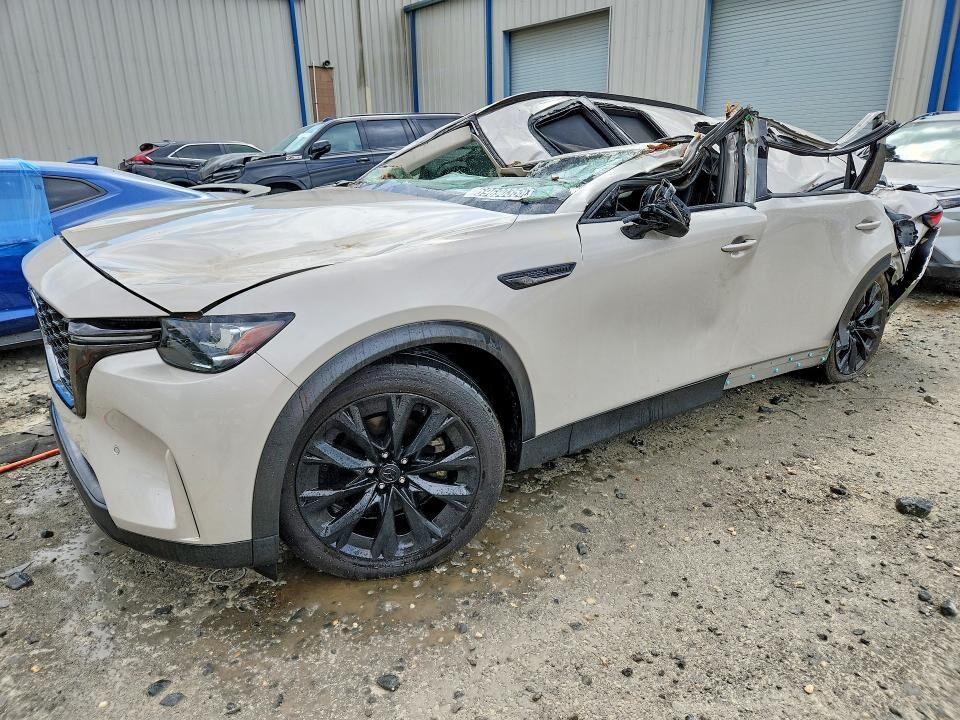2026 MAZDA CX-90