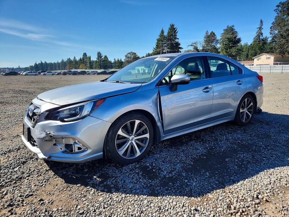 2018 SUBARU Legacy