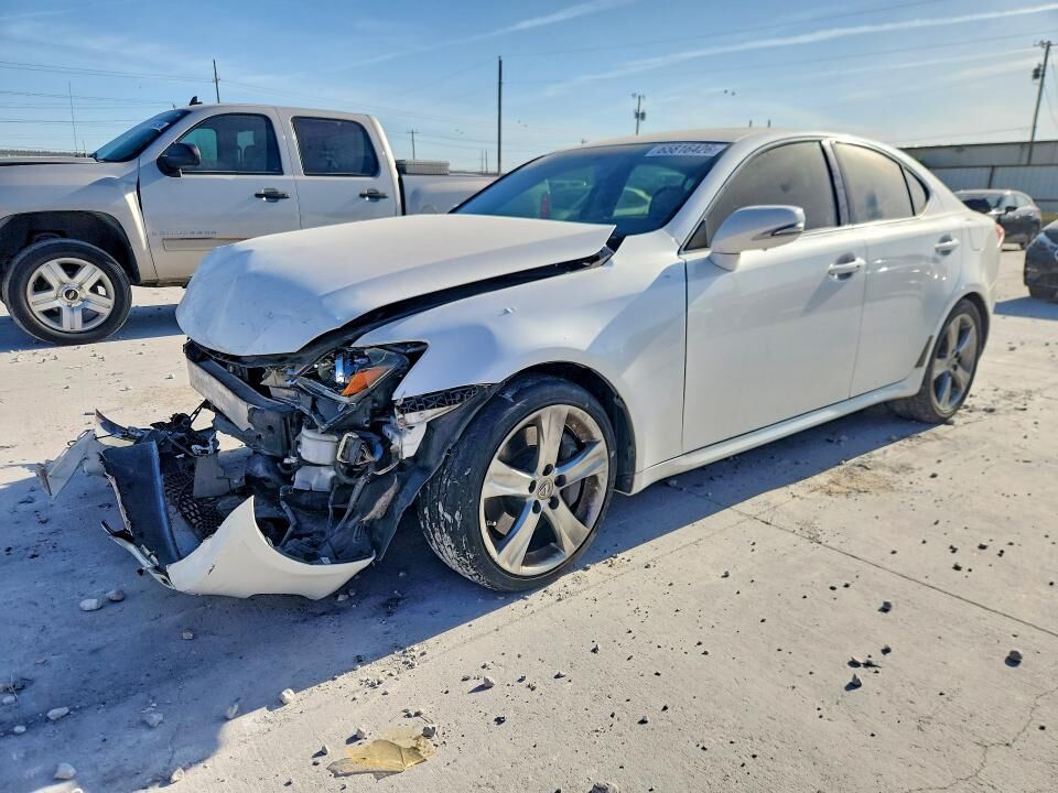 2013 LEXUS IS