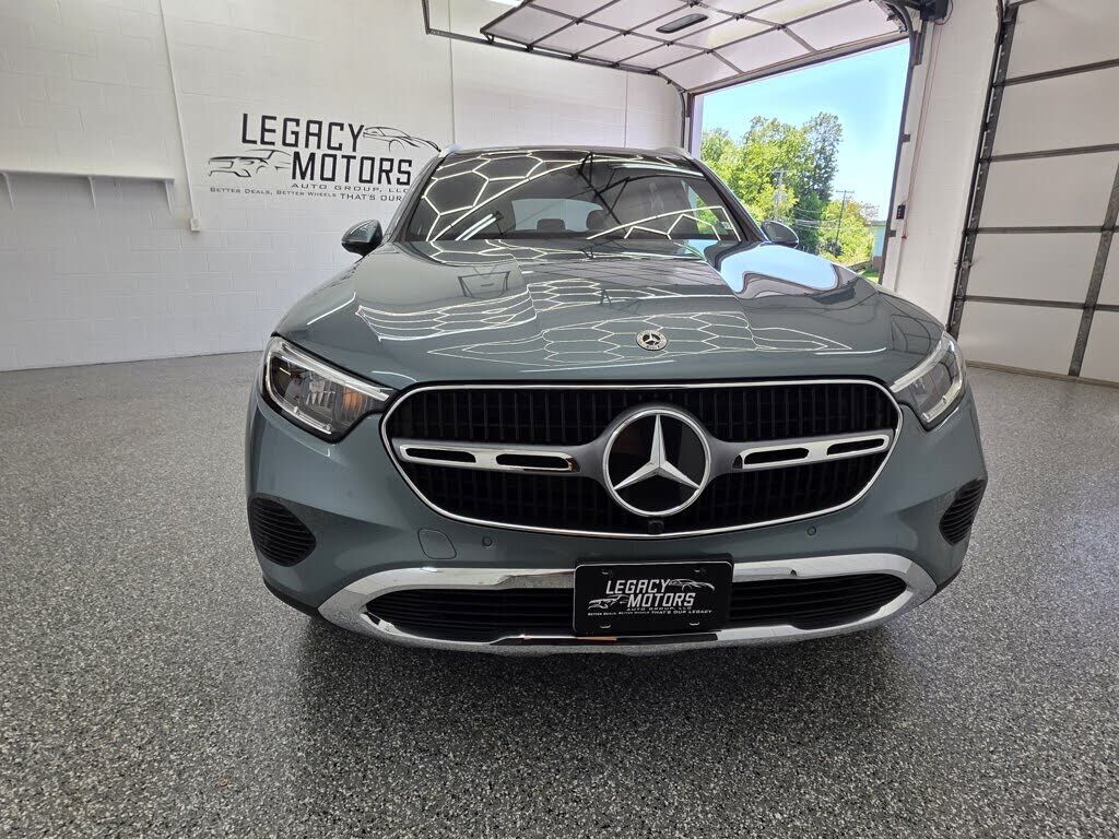 2025 Mercedes-Benz GLC-Class
