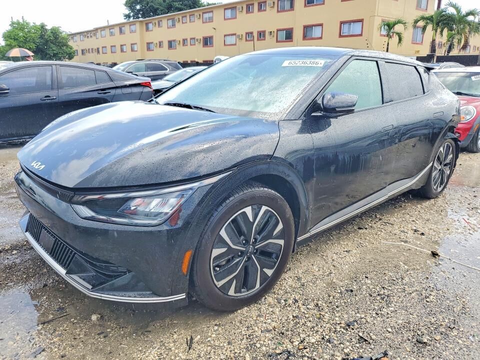 2022 KIA EV6