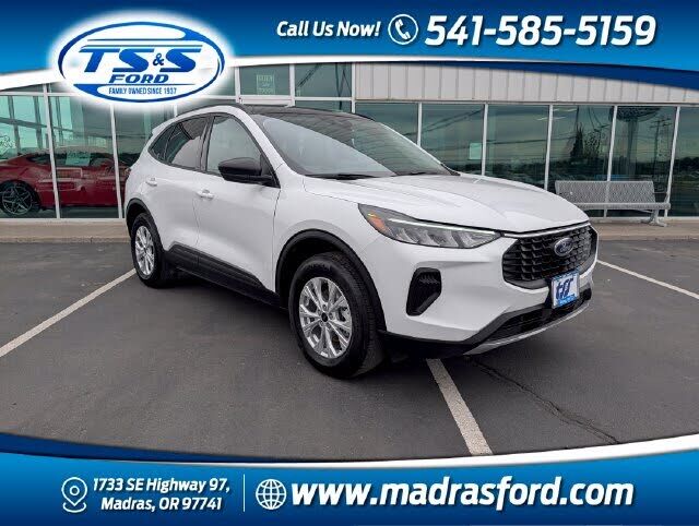 2025 FORD Escape