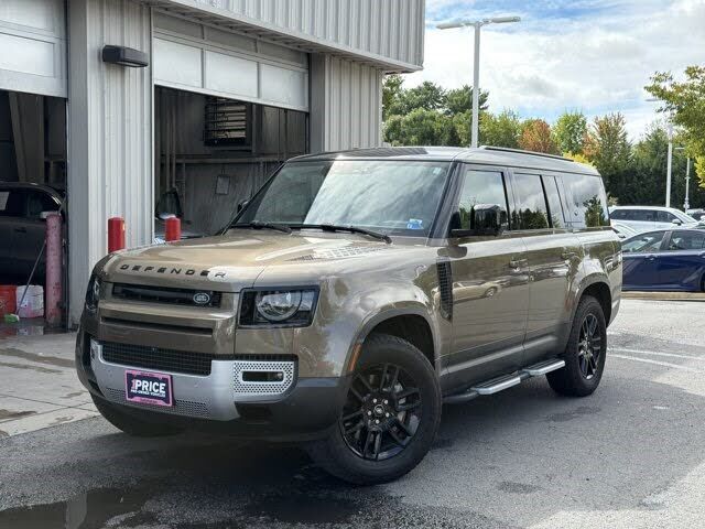 2023 LAND ROVER Defender