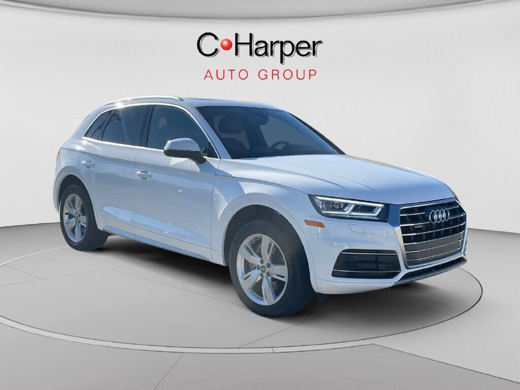 2018 AUDI Q5
