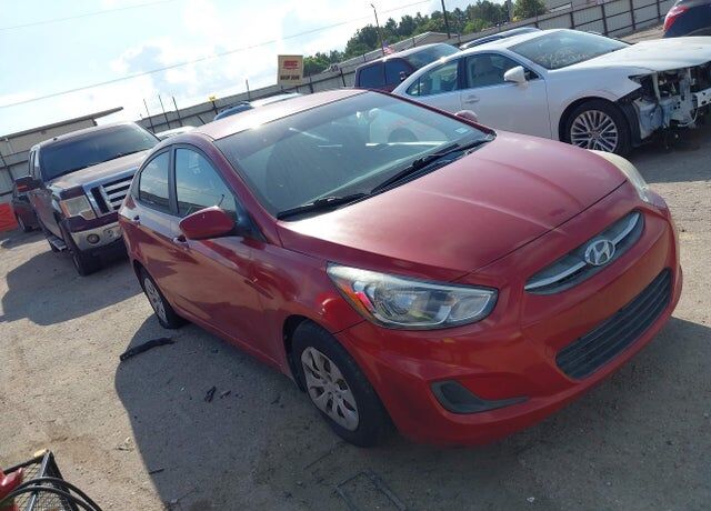 2016 HYUNDAI Accent