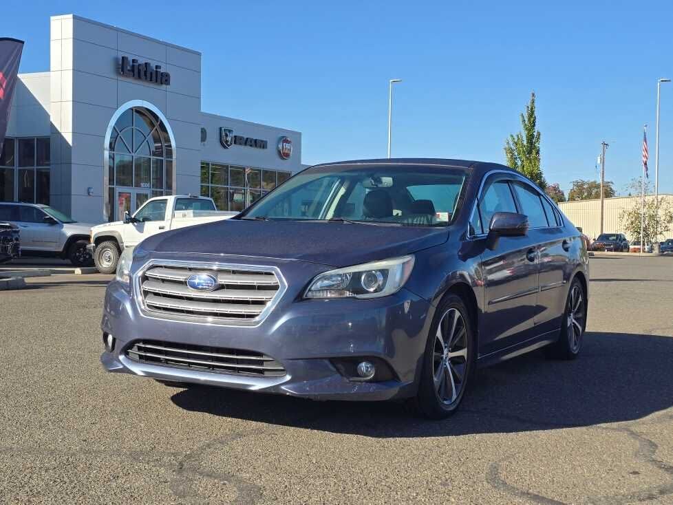 2015 SUBARU Legacy