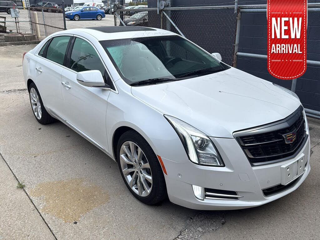 2016 CADILLAC XTS