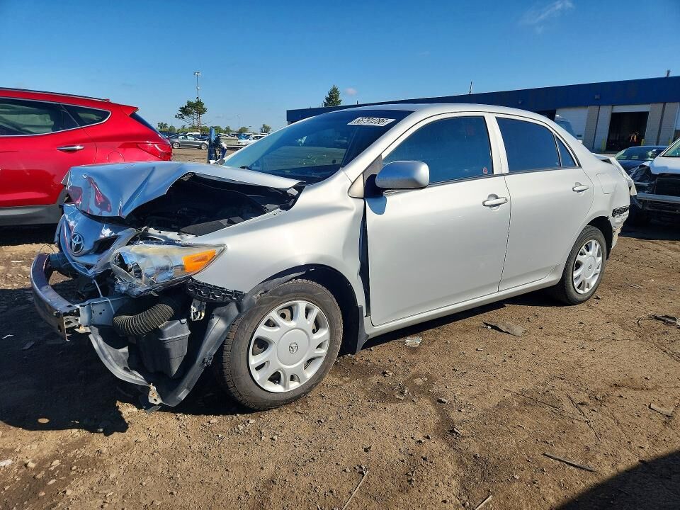 2013 TOYOTA Corolla