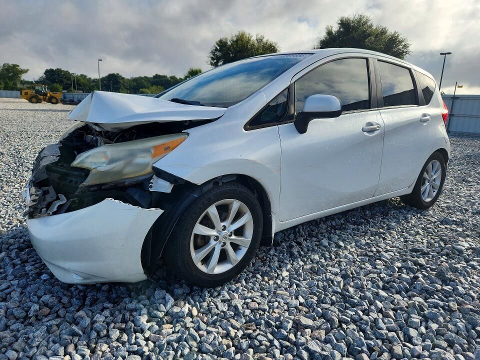 2014 NISSAN Versa