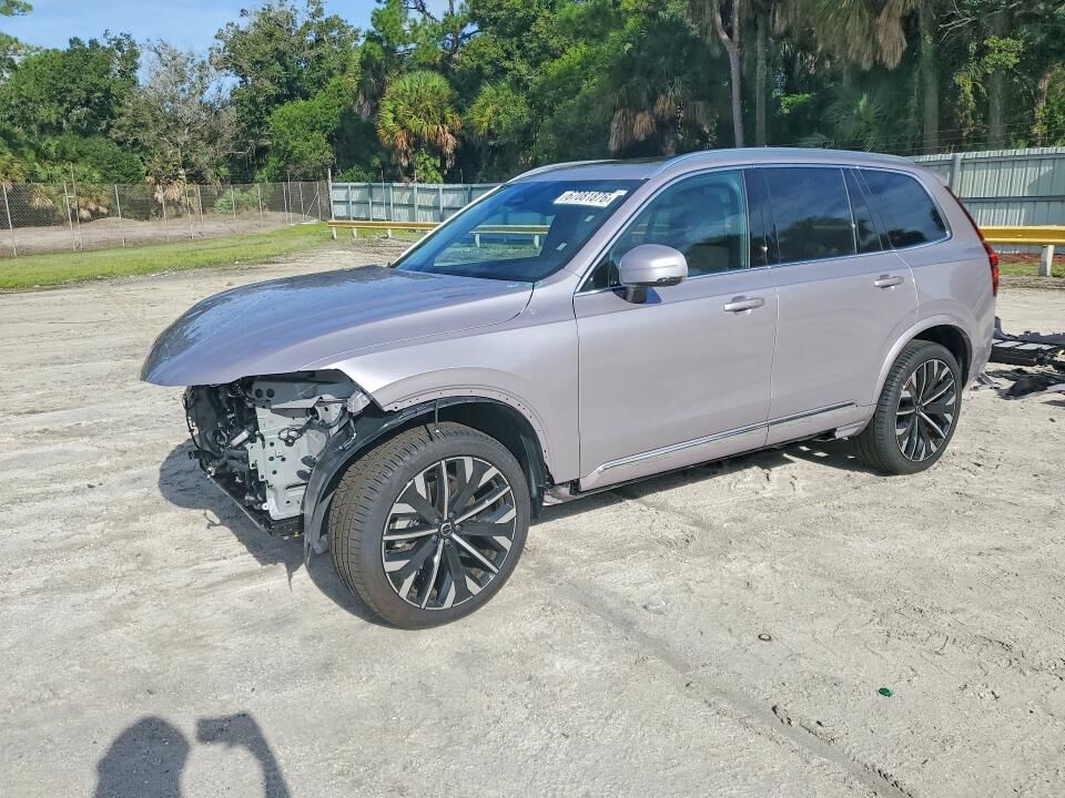 2026 VOLVO XC90