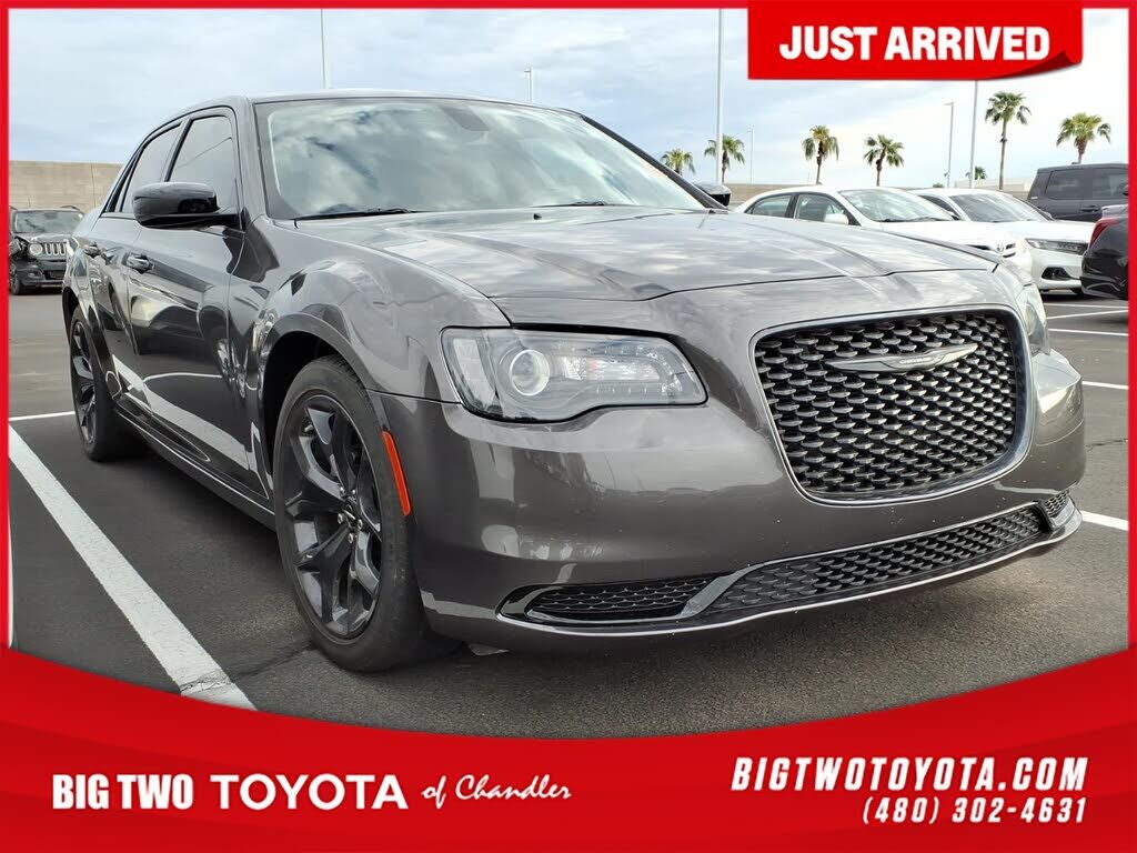 2023 CHRYSLER 300