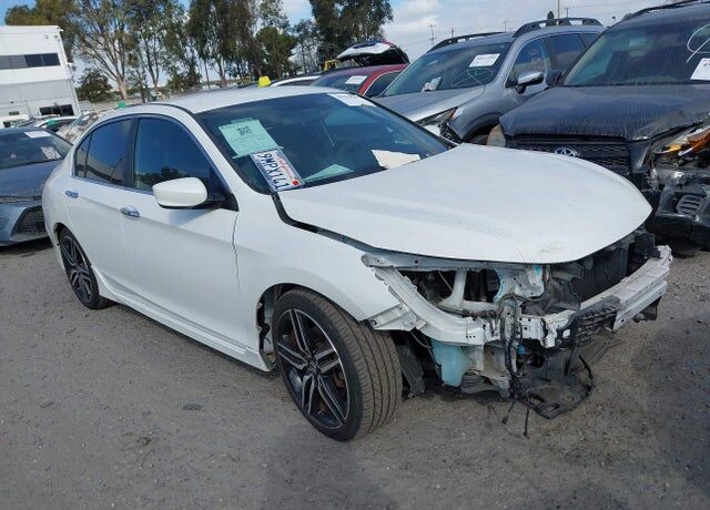 2017 HONDA Accord