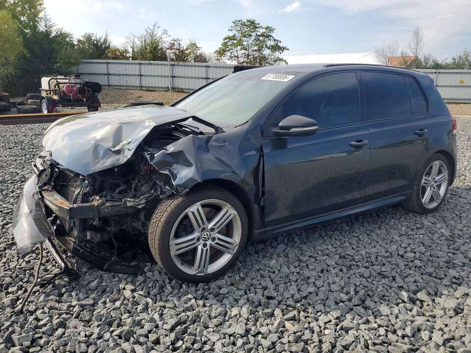 2012 VOLKSWAGEN Golf