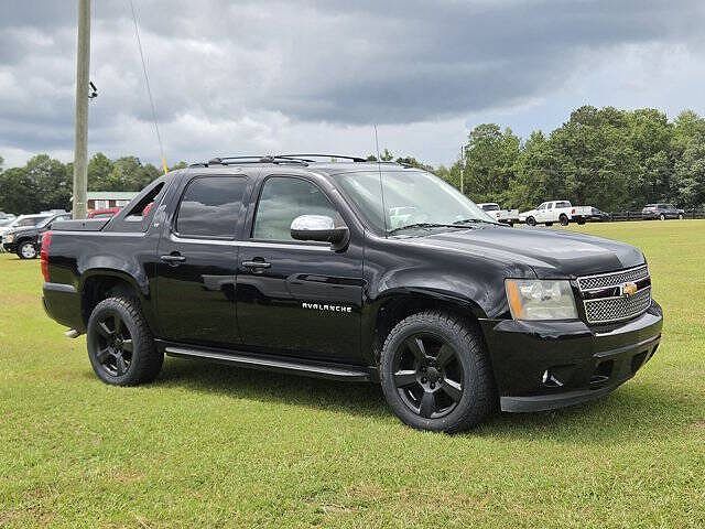 2011 CHEVROLET Avalanche
