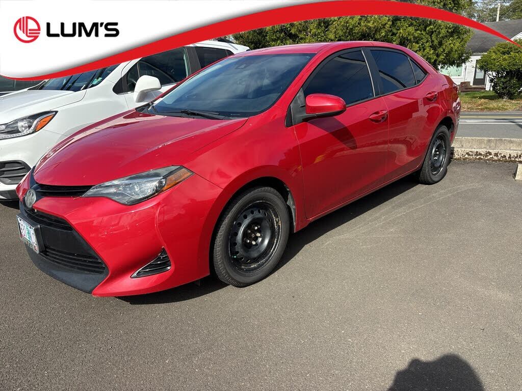 2018 TOYOTA Corolla