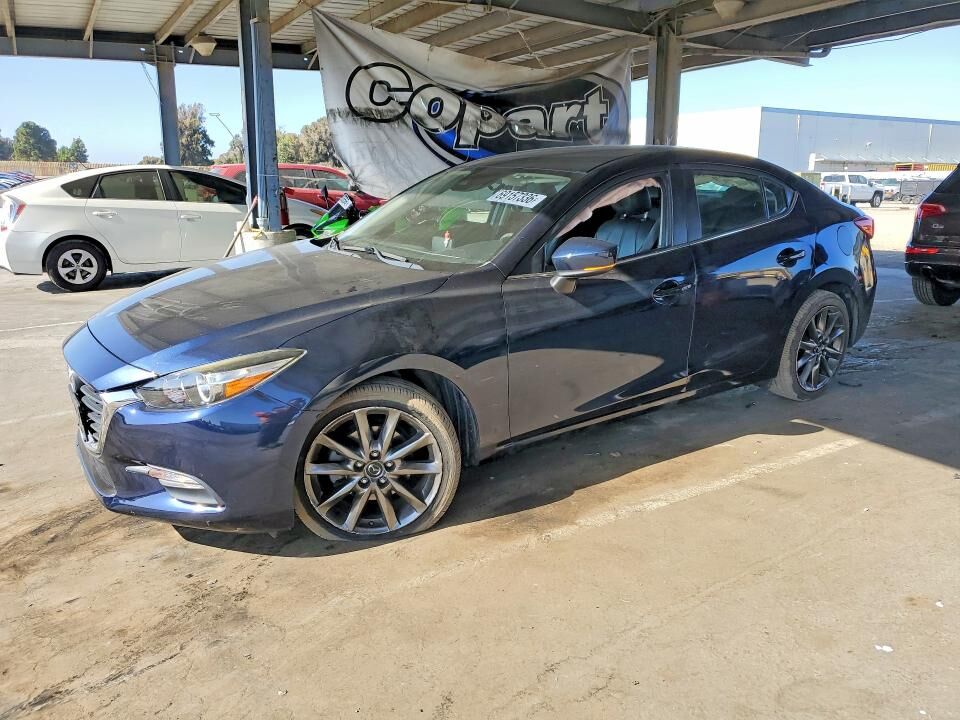 2018 MAZDA Mazda3