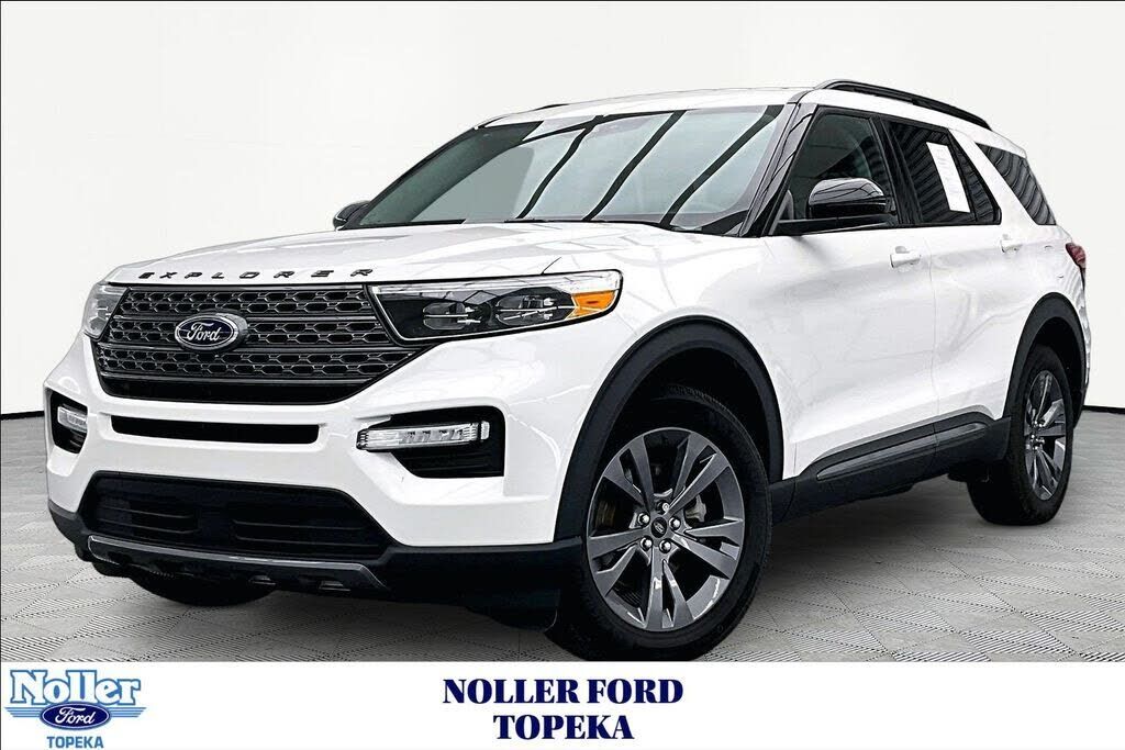 2024 FORD Explorer