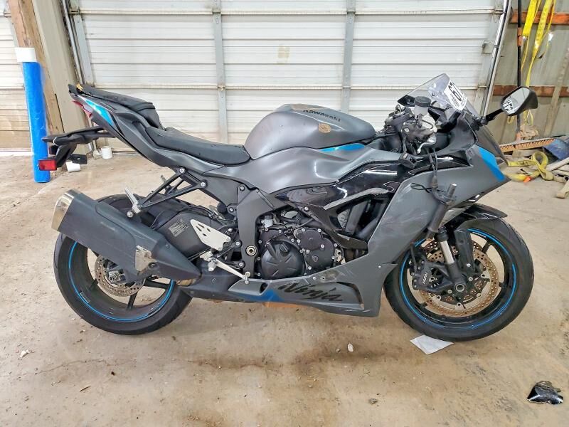2025 KAWASAKI Ninja