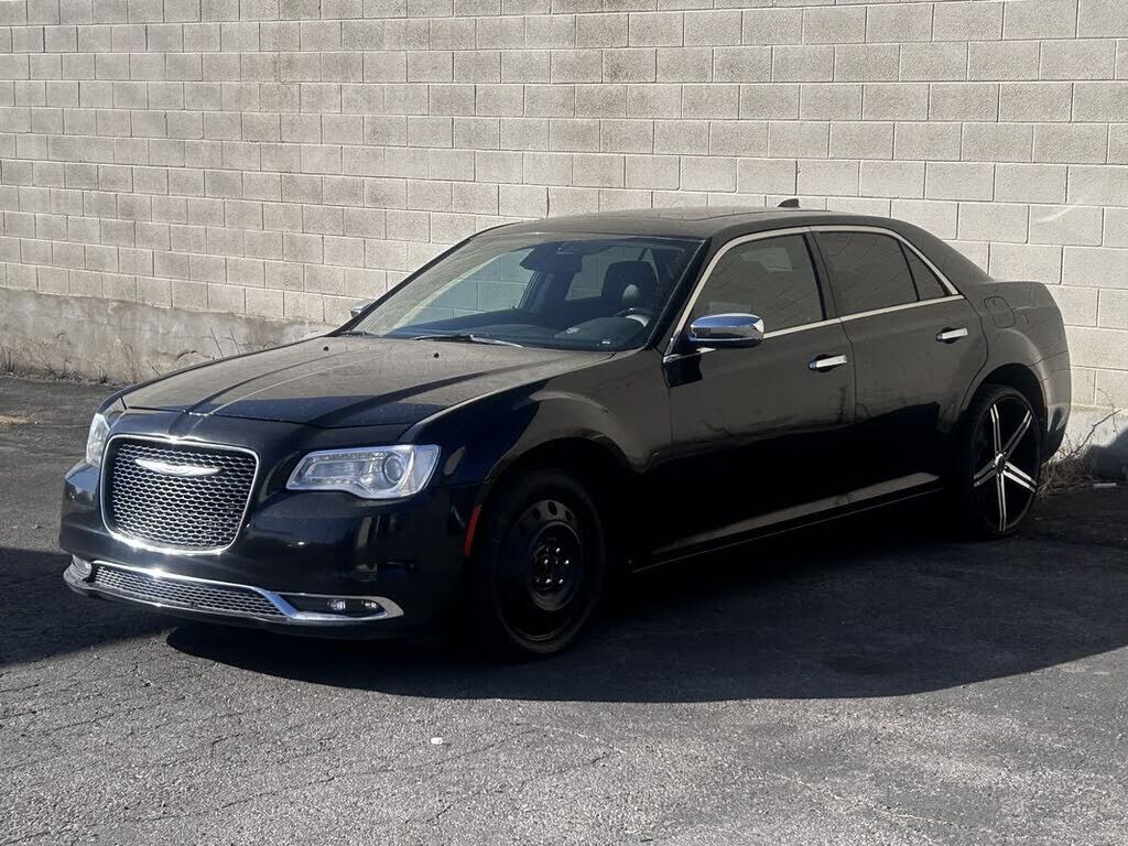 2020 CHRYSLER 300
