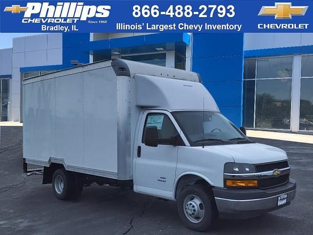 2024 CHEVROLET Express