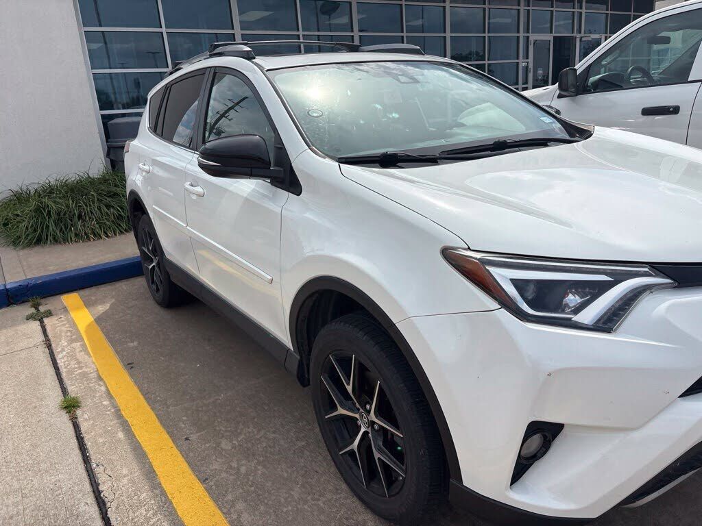 2017 TOYOTA RAV4