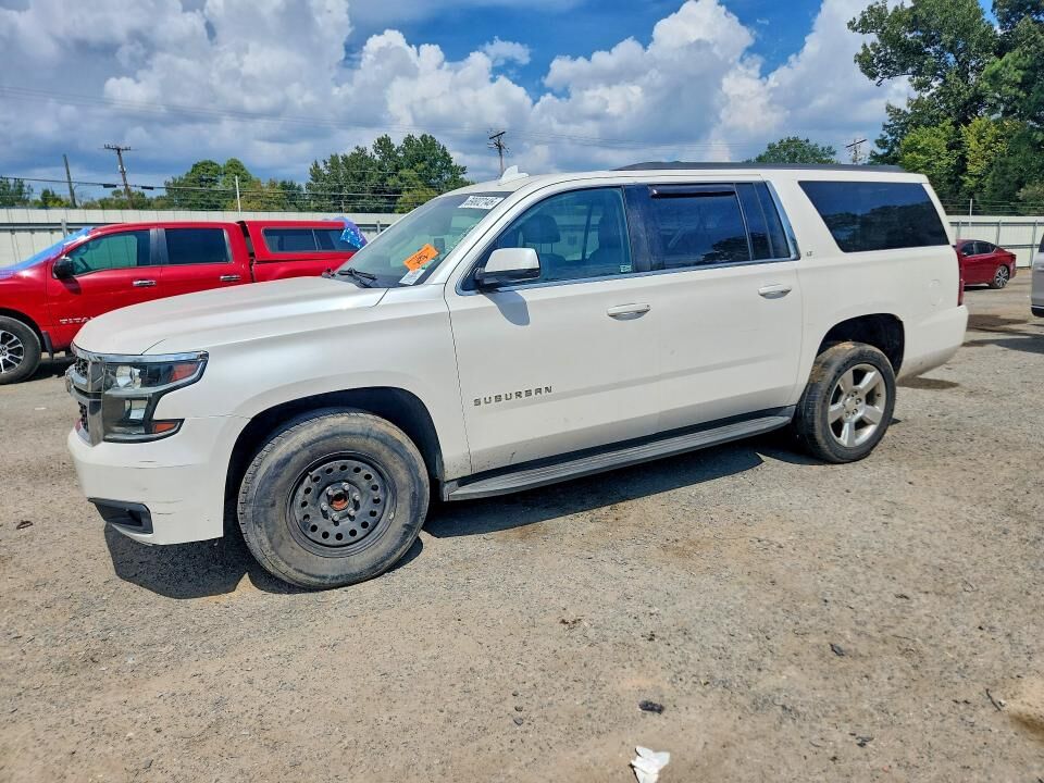 2016 CHEVROLET Suburban