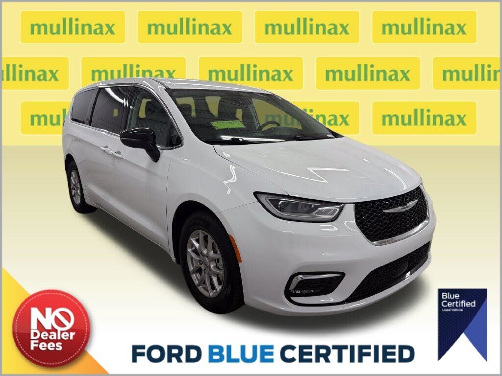 2024 CHRYSLER Pacifica