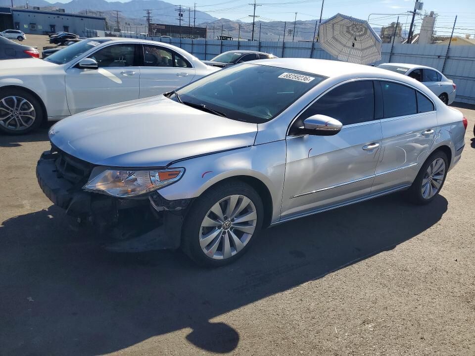 2010 VOLKSWAGEN Passat