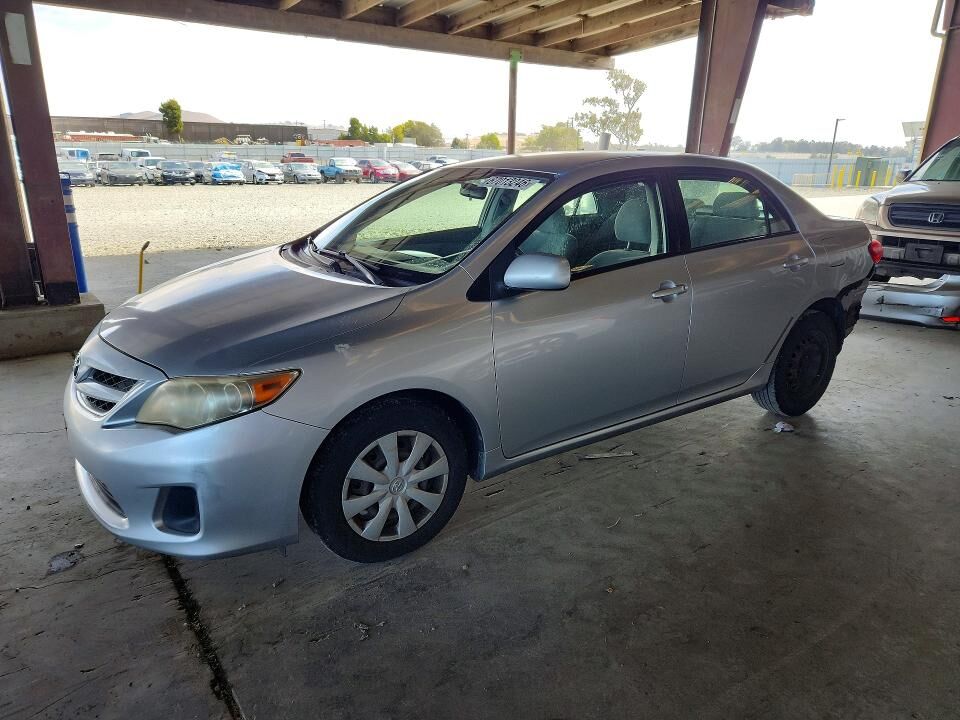 2011 TOYOTA Corolla