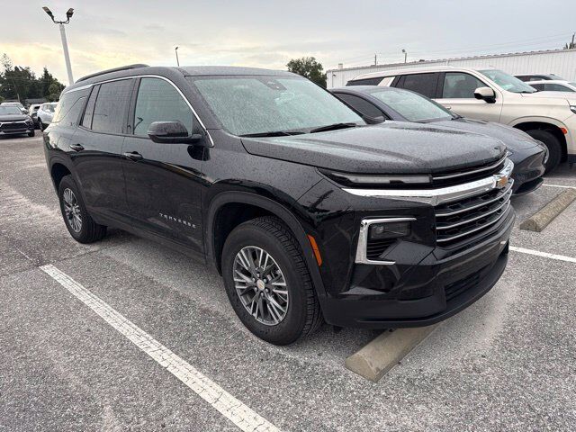 2025 CHEVROLET Traverse