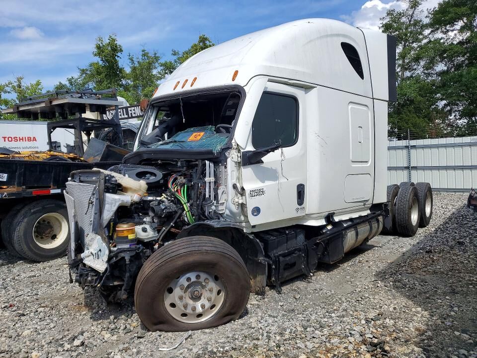 2024 FREIGHTLINER Cascadia