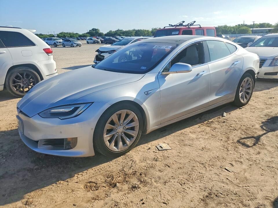 2016 TESLA Model S