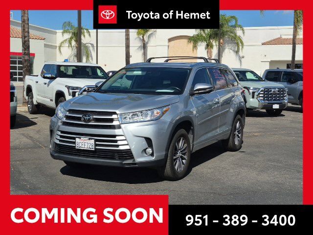2018 TOYOTA Highlander